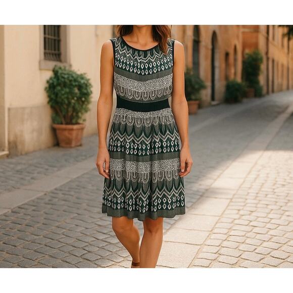 L'Agence Sleeveless Geometric Print Silky-Feel Dress w/ Soft Pleats - 0 - Picture 1 of 16